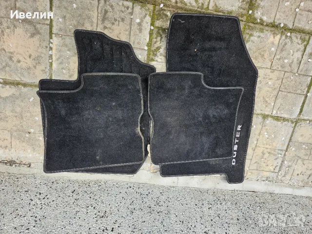 Оригинални стелки Dacia Duster II 2018-, снимка 2 - Аксесоари и консумативи - 49930745