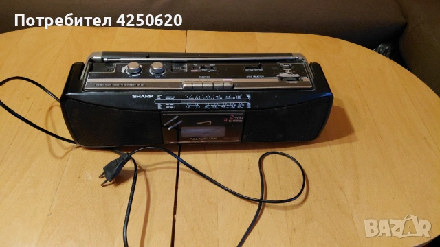 Радио касетофон шарп стерио японски, снимка 2 - Радиокасетофони, транзистори - 53055176