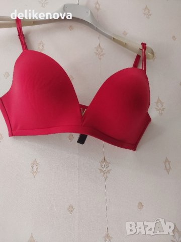 Victoria's Secret. Size 70 C Фантастичен модел, снимка 5 - Бельо - 42364348
