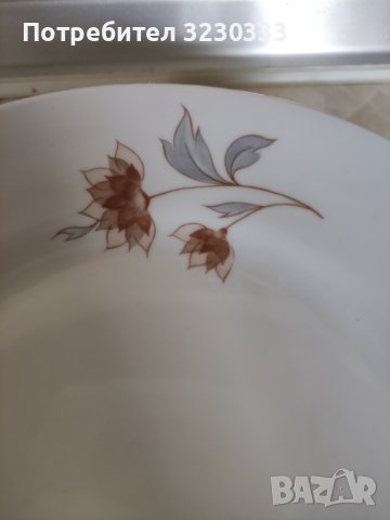 Порцеланови чинии плитки 6 броя, снимка 3 - Чинии - 42462109