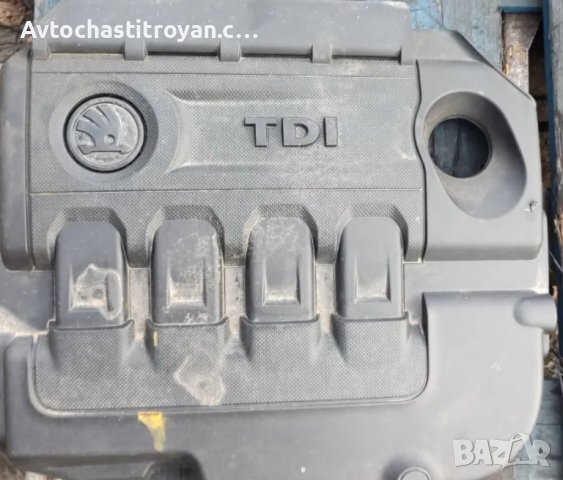 Кора двигател Skoda Octavia 3, снимка 1