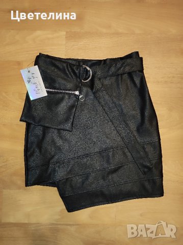 Дамска пола от еко кожа с колан и джоб с цип,който се отваря и сваля размер S  цена 25 лв., снимка 2 - Поли - 42671900