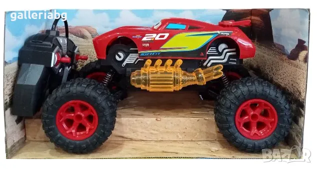 Светкавицата Маккуийн с дистанционно управление колите светлини и звуци (Lightning McQueen, Cars), снимка 2 - Коли, камиони, мотори, писти - 47377514