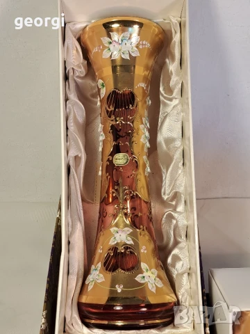 ваза с две чаши розово стъкло с позлата Bohemia , снимка 2 - Антикварни и старинни предмети - 50946044