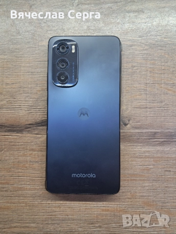 Продавам спешно Motorola Edge 30 8/256 Midnight Blue