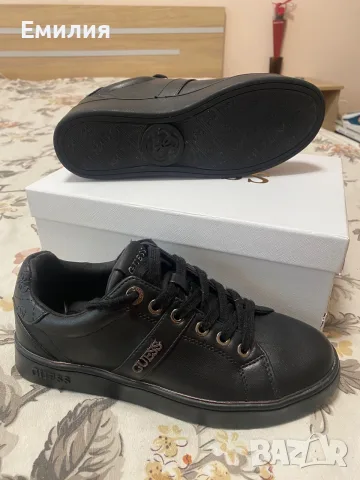 Оригинални кецове ,,Guess,,, снимка 3 - Кецове - 56051570