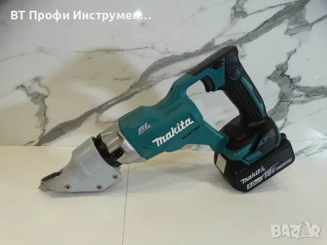 Makita DJS 200 - Акумулаторна ножица за ламарина