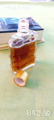 Бон шанс,оригинал,стар одеколон, снимка 8 - Други ценни предмети - 47526359