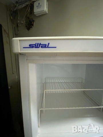 Голям италиянски хладилник, снимка 6 - Хладилници - 53587607