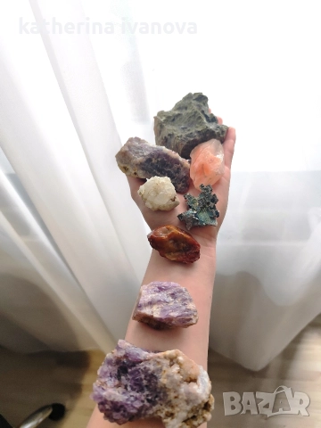 Лот минерали , снимка 2 - Други ценни предмети - 52790754