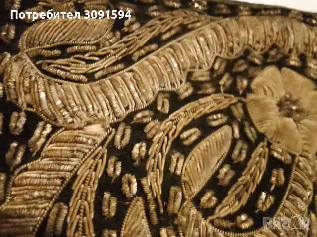 Винтидж чанта,портмоне със златна сърма черно кадифе, снимка 3 - Антикварни и старинни предмети - 41590235