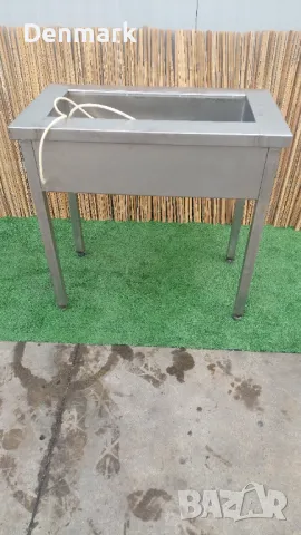 Топла витрина на водна баня 