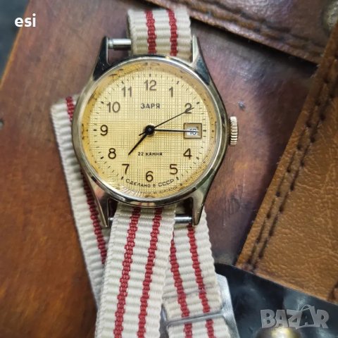 Стар дамски часовник 