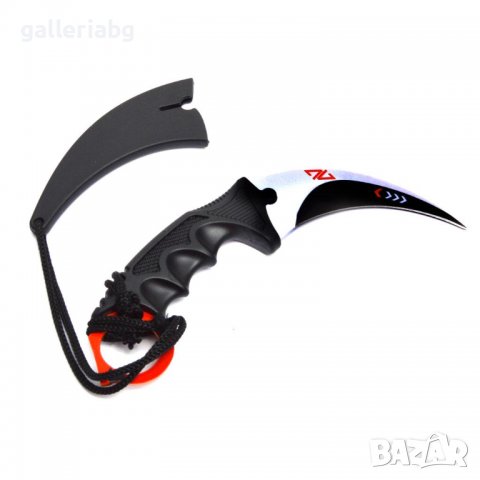 Нож карамбит