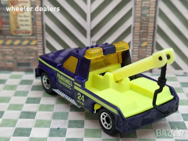 Метална количка GMC Wrecker Tow Truck Matchbox, снимка 4 - Колекции - 50142451