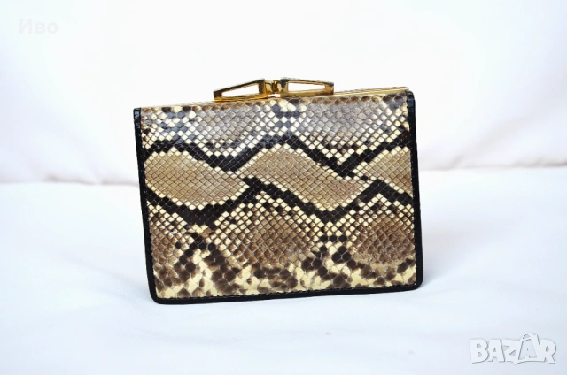 Луксозно дамско портмоне от естествена кожа на питон