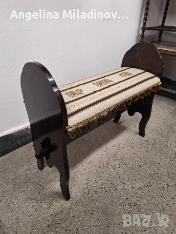 Винтидж пейка с ръчна бродерия , снимка 5 - Дивани и мека мебел - 53686014