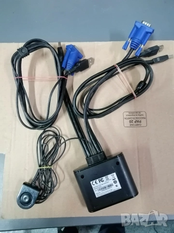 KVM Switch Aten CS22U USB, снимка 3 - Кабели и адаптери - 53626891