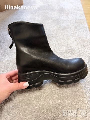 Кожени дамски боти