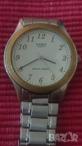 Мъжки кварцов часовник CASIO. 