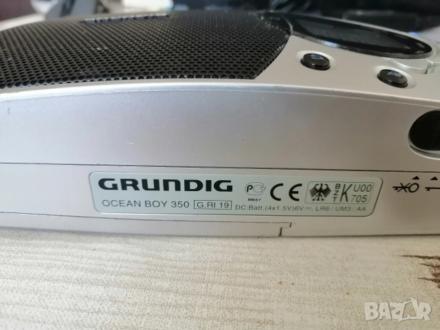 Радиоприемник GRUNDIG Ocean Boy 350, снимка 10 - Радиокасетофони, транзистори - 52921444
