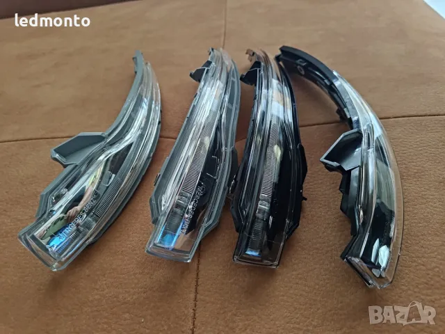 Мигач за Странично Огледало за Mercedes W205, W213, W222, снимка 3 - Части - 47610082