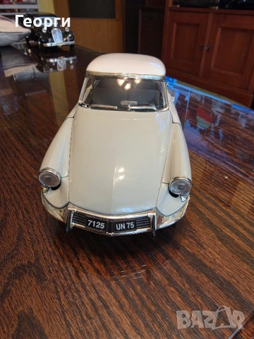 citroen ds 19 1/18 Solido