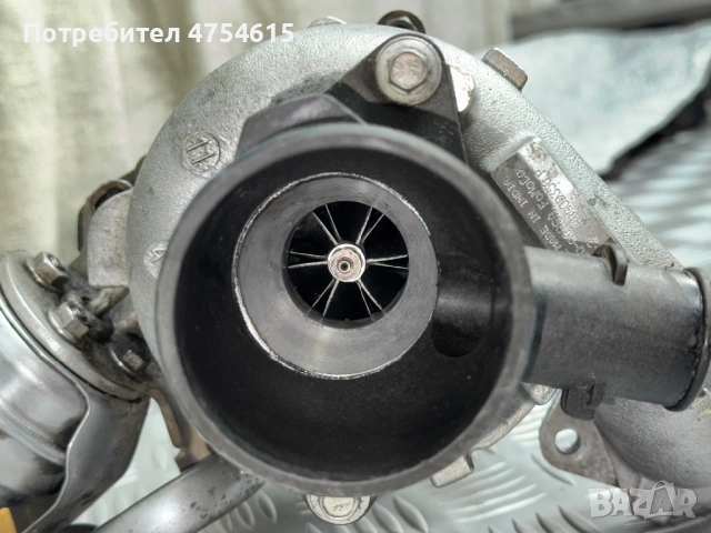 Двигател 1.6hdi 84kw , снимка 6 - Части - 53750526