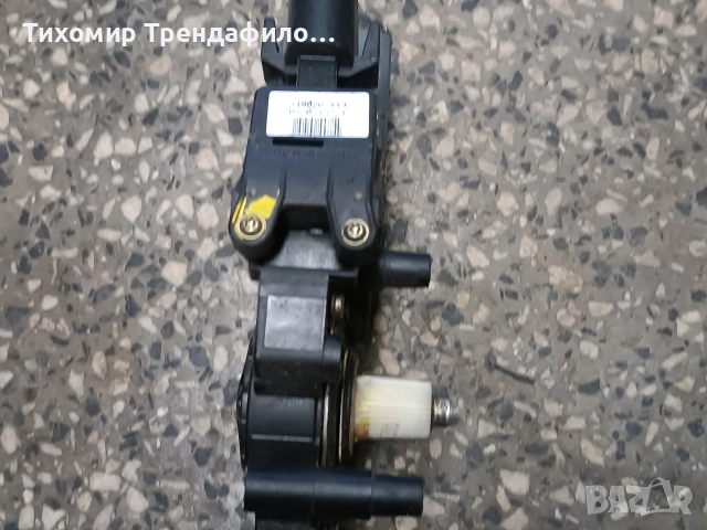Left front window motor AUDI A8 D2 4D0959801G 119020-113 моторче предна лява врата А8, снимка 2 - Части - 52559663