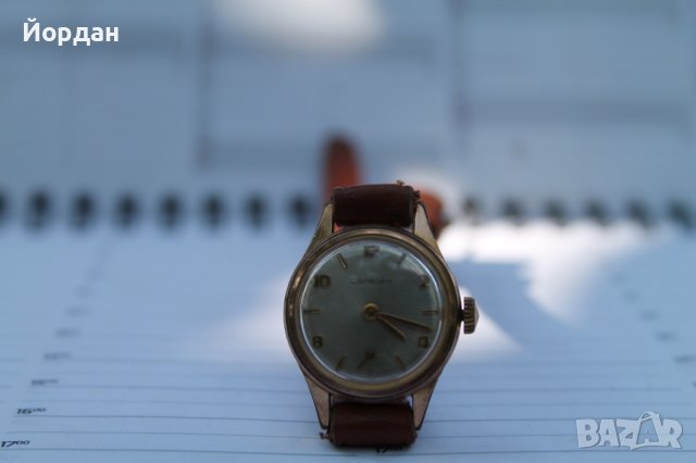 Швейцарски дамски часовник  ''Cortebert'' 17 камъка