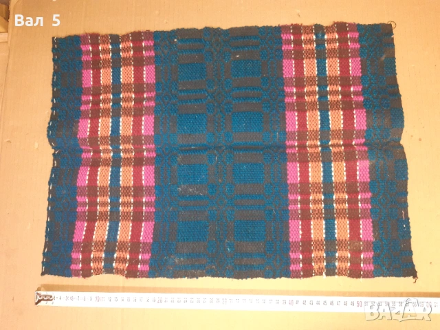 Автентични тъкани вълнени калъфки . Носия, снимка 5 - Антикварни и старинни предмети - 53862948