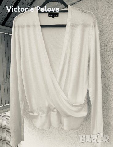 Невероятно красива блуза LAURA DI SARPI, снимка 2 - Блузи с дълъг ръкав и пуловери - 39394829