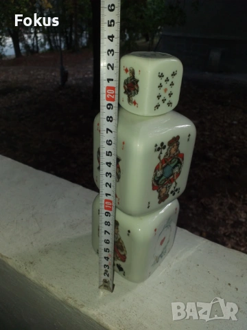 Стара колекционерска порцеланова бутилка за алкохол порцелан, снимка 6 - Антикварни и старинни предмети - 53461663