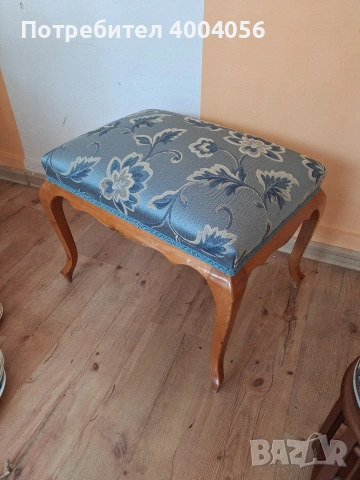 Табуретка, снимка 2 - Антикварни и старинни предмети - 53872782