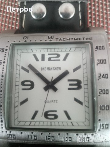 Продавам стилен,мъжки часовник"ONE MAN SHOW".Работещ.