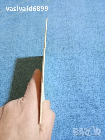 Вера Добрева - Ден на игрите , снимка 2 - Специализирана литература - 53579162