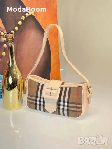 Burberry дамски чанти различни цветове , снимка 7 - Чанти - 48125062