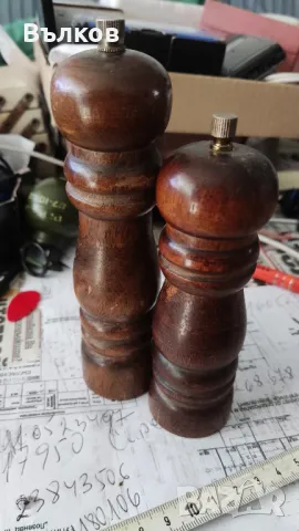 две дървени мелнички, снимка 2 - Аксесоари за кухня - 49304931