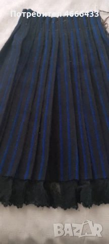 Вълнен бръчник от народна носия, снимка 5 - Антикварни и старинни предмети - 53847742