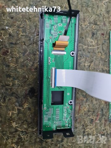 Части от радио касетофон за кола , снимка 2 - Аудиосистеми - 40354739