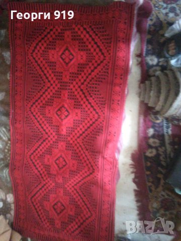 Стар ковьор за стена , снимка 2 - Антикварни и старинни предмети - 42430200