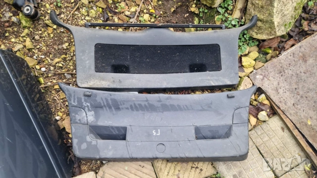 кора заден капак kora zaden kapak Фолксваген Голф 5 / Volkswagen Golf V