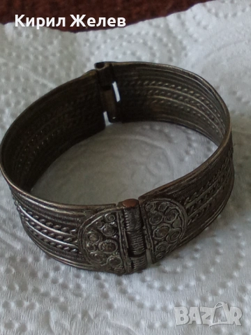 Антична българска народна  сребърна гривна сачан от периода на възраждането , снимка 2 - Гривни - 53474083