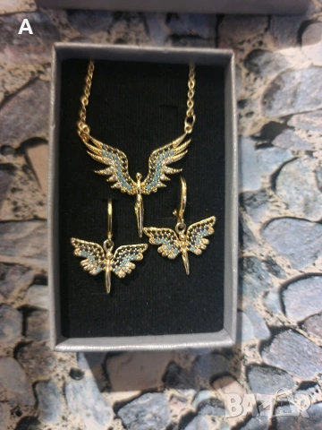 Дамски комплект , снимка 2 - Бижутерийни комплекти - 53695130