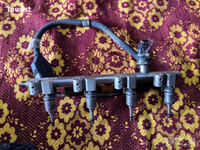 Бензинова рейка с дюзи kia ceed 2015 бензин