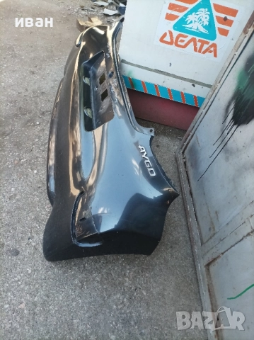 Задна броня за Тойота Айго 2 врати. 2009 год. , снимка 5 - Части - 51675735