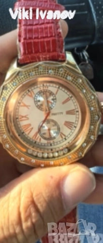 Стилен дамски часовник PRETTY