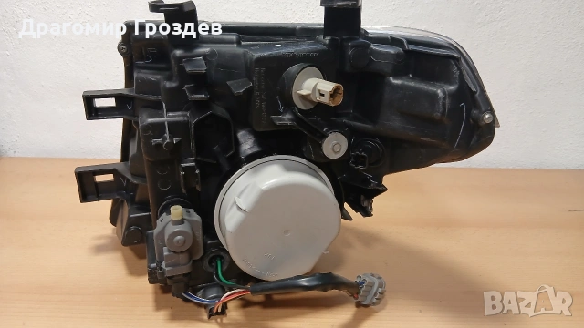 Десен XENON фар за Nissan Pathfinder (R51) / Нисан Патфайндер (2004-2012), снимка 6 - Части - 53305221