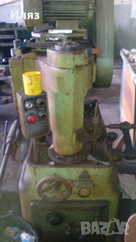 Циркуляр за метал -чешки, снимка 4 - Други машини и части - 36160254