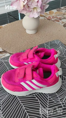 детски маратонки adidas 25-ти номер, снимка 3 - Детски маратонки - 55875501